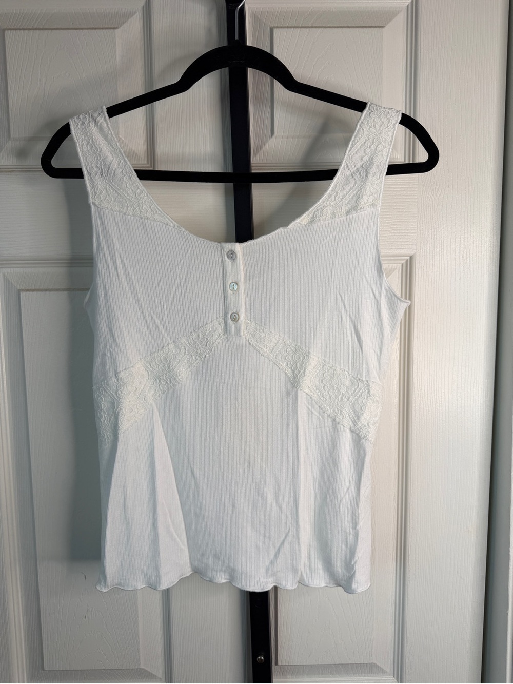 Lace Contrast Ribbed Cabbage Hem Tank, size Medium, NWT